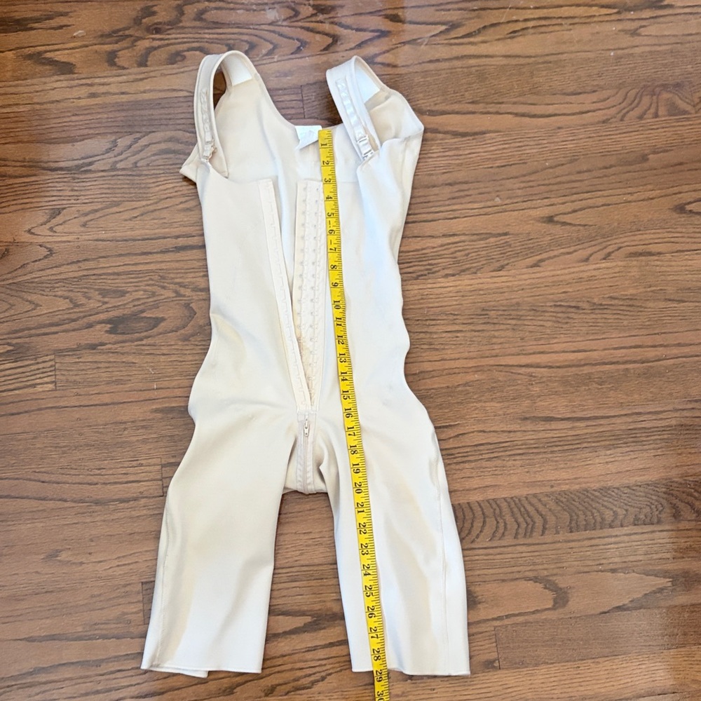 M&D Compression Surgery Recovery Griddle Size M - Picture 14 of 14